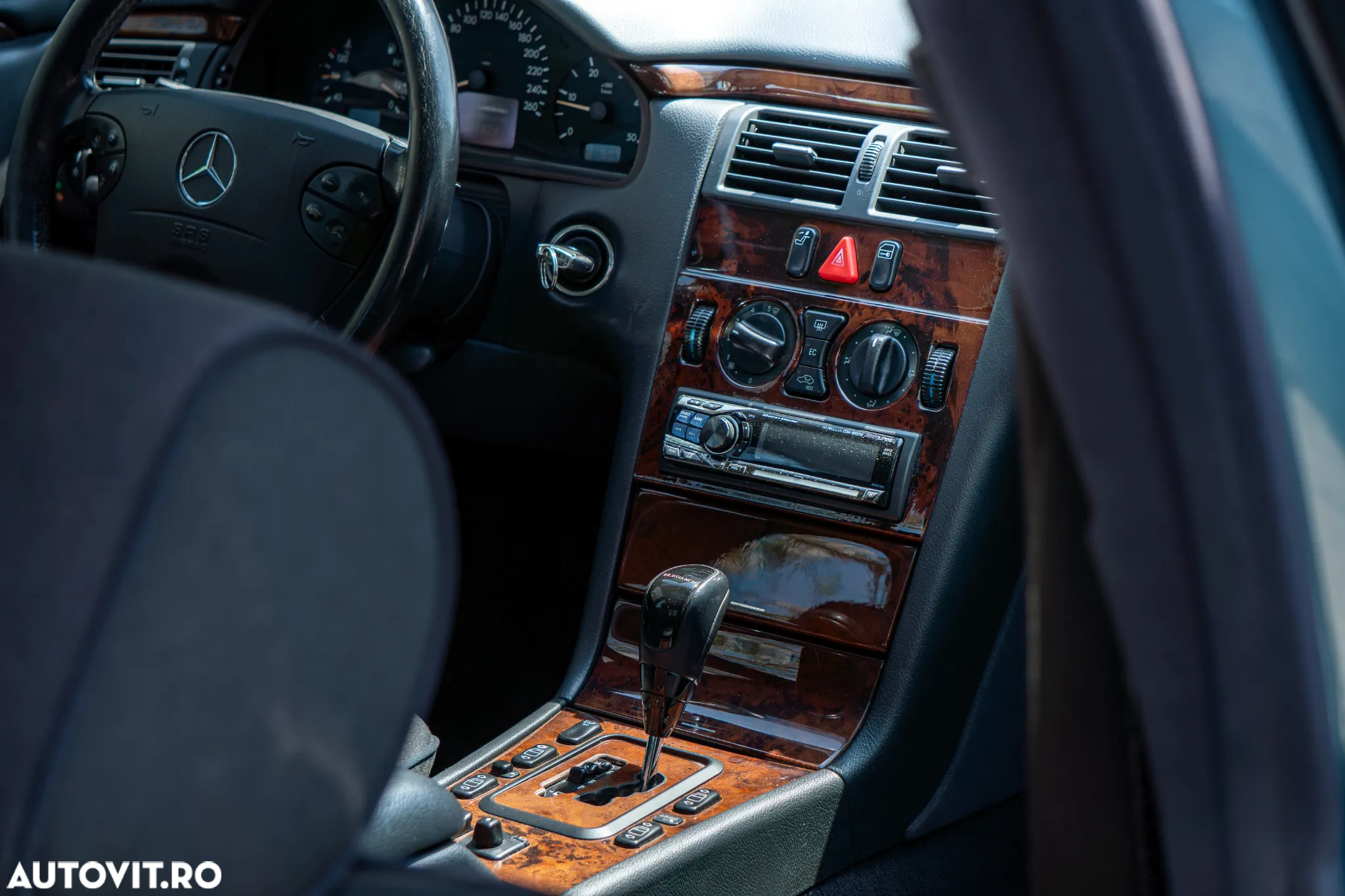 Mercedes-Benz E 220 CDI Aut Elegance - 8