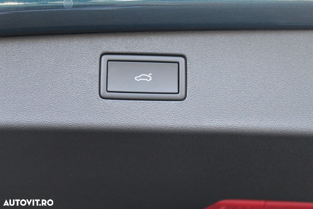 Volkswagen Tiguan - 17