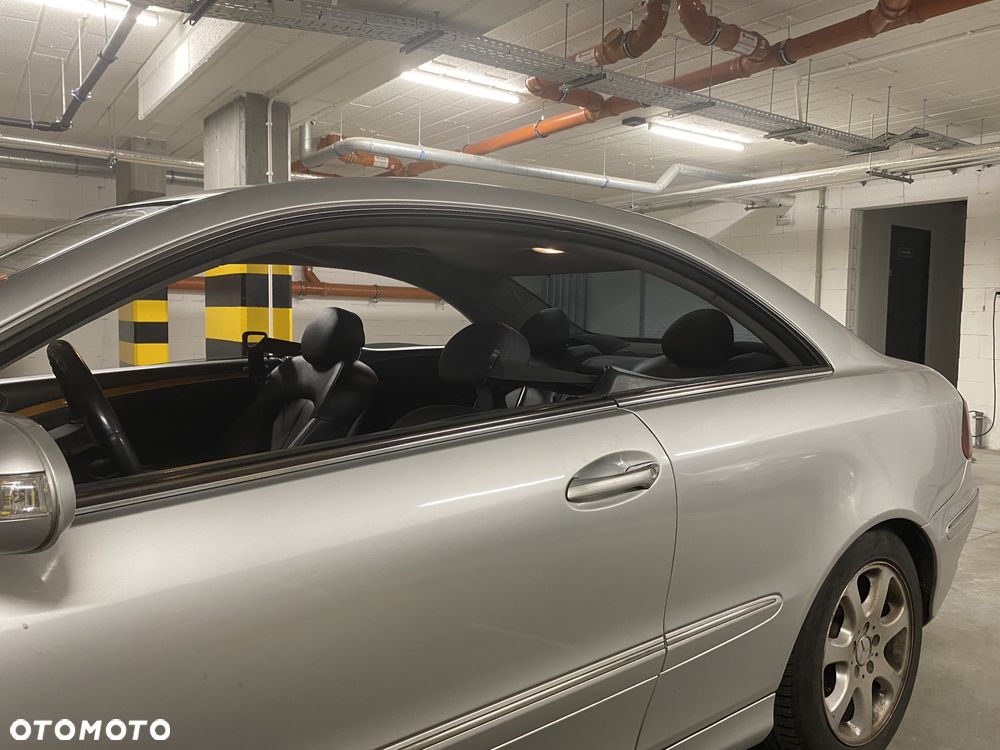 Mercedes-Benz CLK - 20