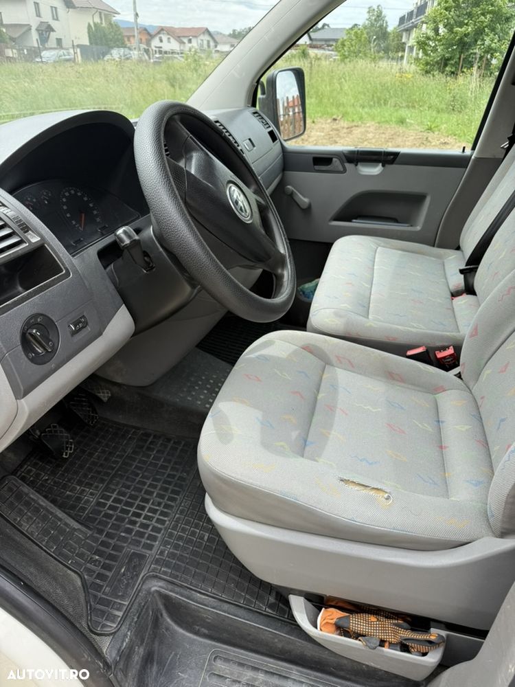 Volkswagen T5 DOKA - 6