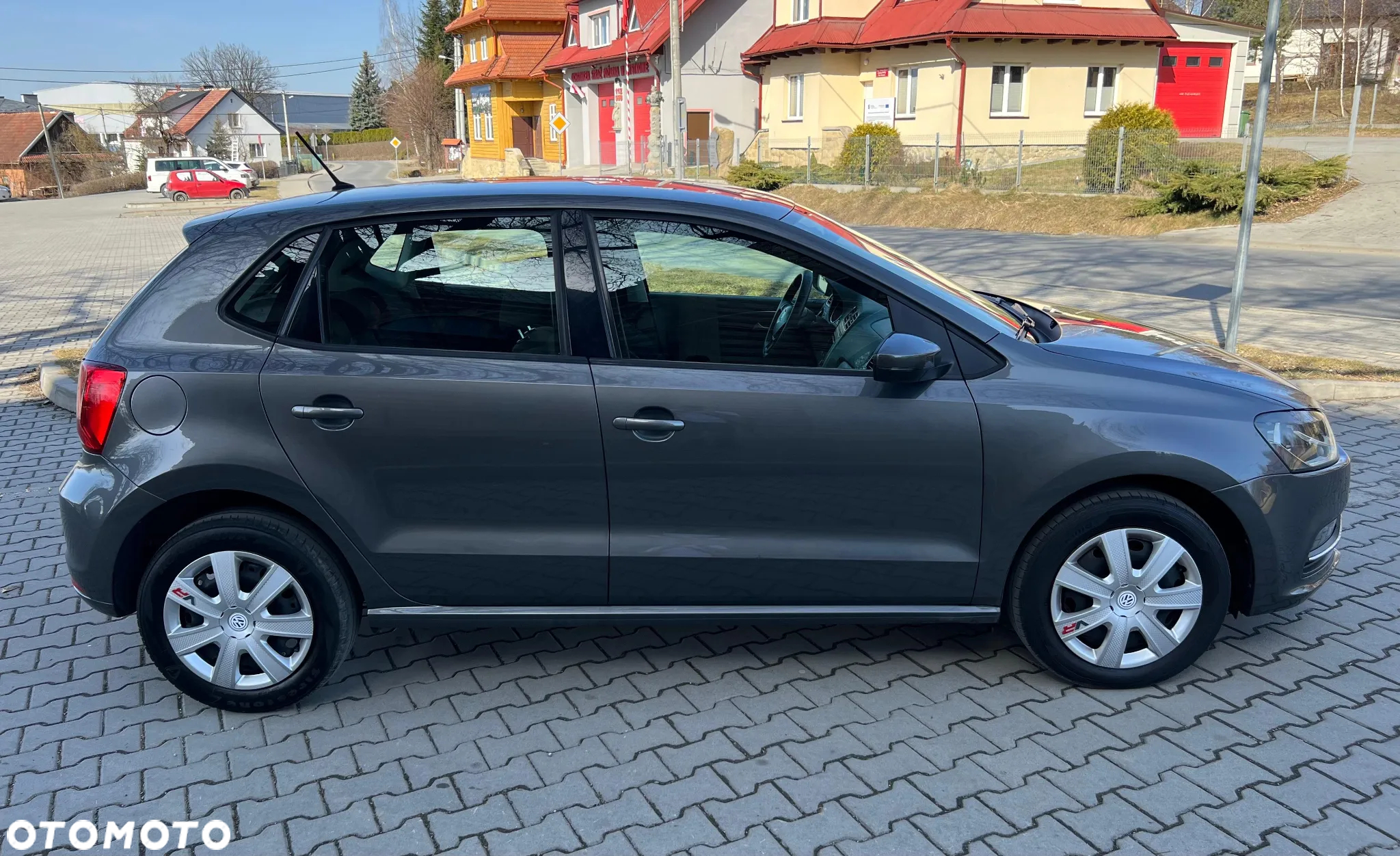 Volkswagen Polo 1.4 TDI (Blue Motion Technology) Comfortline - 7