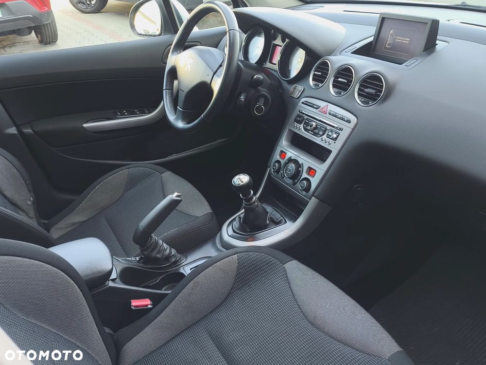 Peugeot 308 HDi FAP 150 Allure - 19