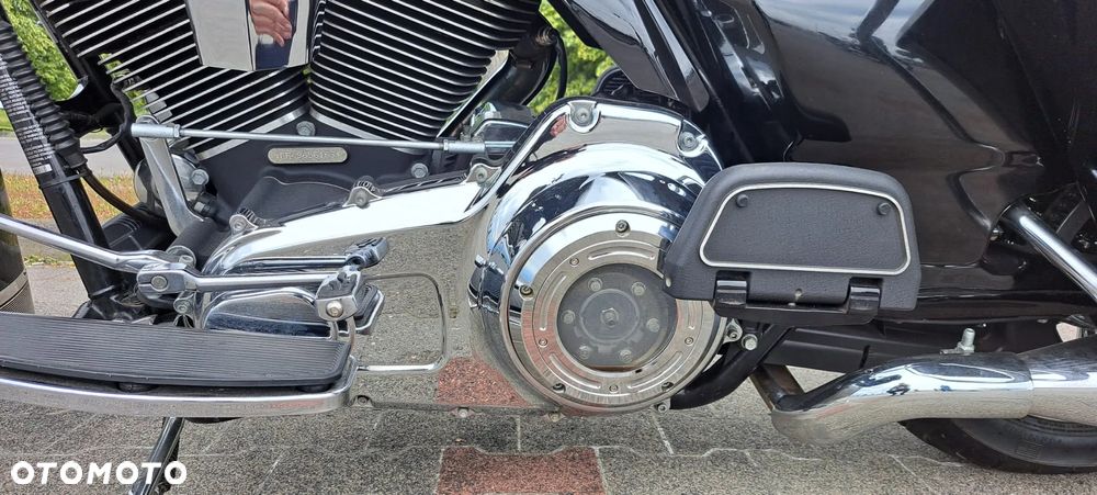 Harley-Davidson FLH Electra Glide - 5