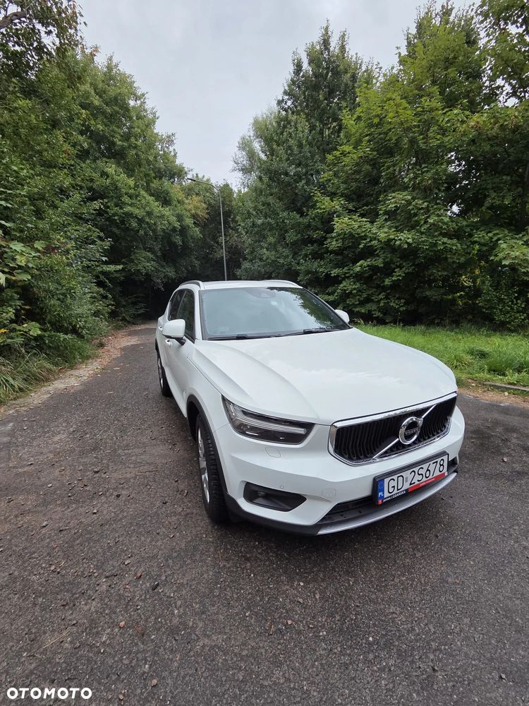 Volvo XC 40 D3 SCR Momentum Core - 2