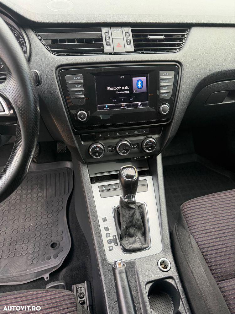 Skoda Octavia 2.0 TDI DSG Drive - 11