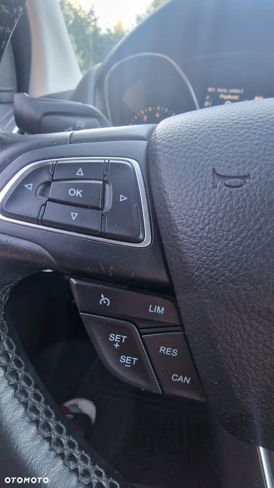 Ford Focus - 28
