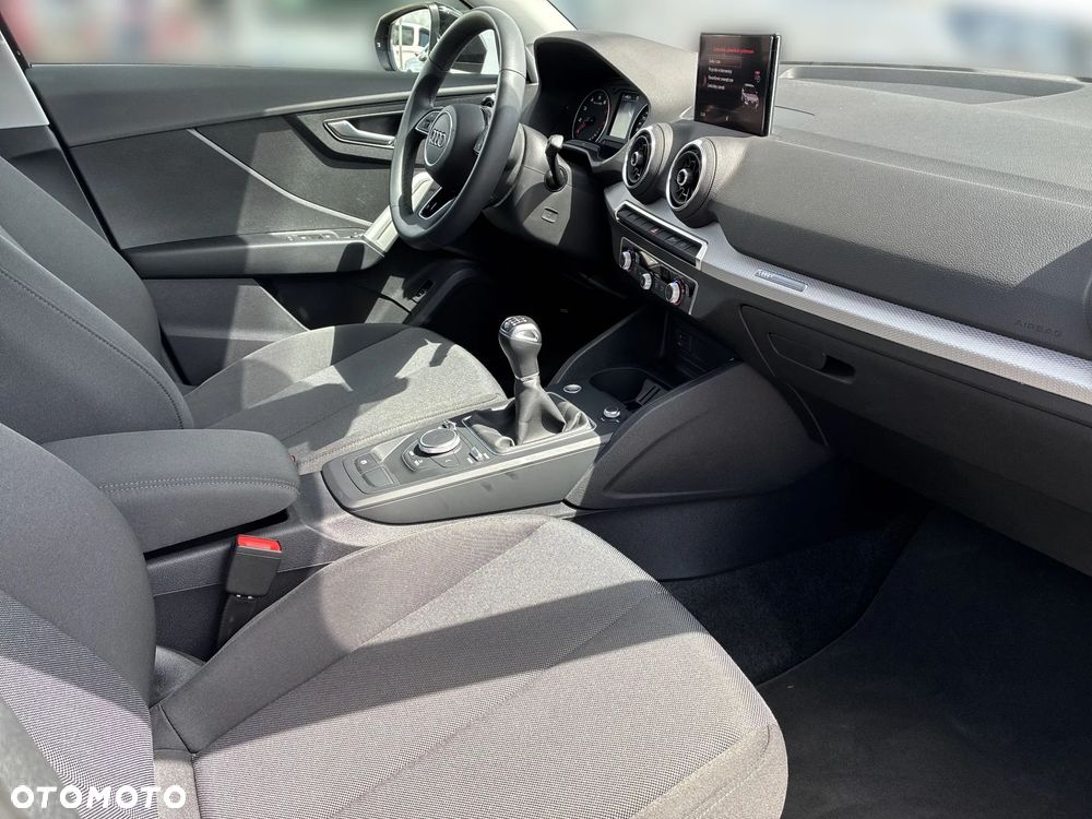 Audi Q2 30 TFSI - 15