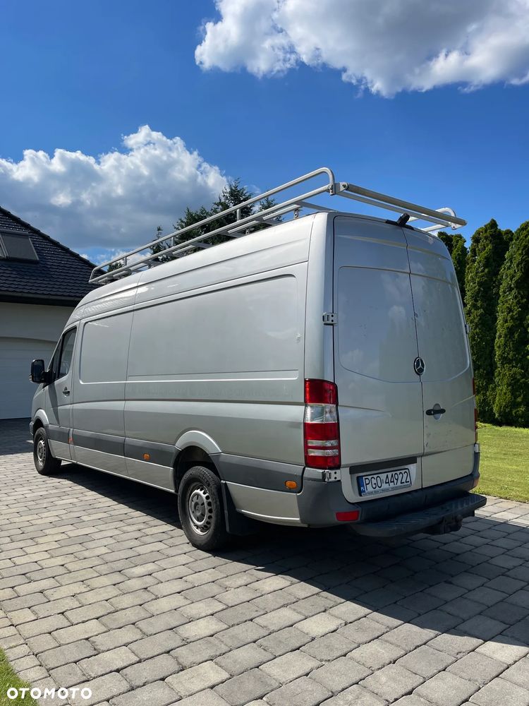 Mercedes-Benz Sprinter - 4