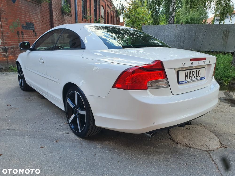 Volvo C70 D3 Momentum - 6