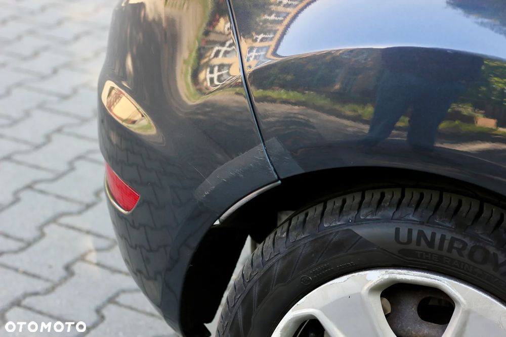 Ford Fiesta - 8