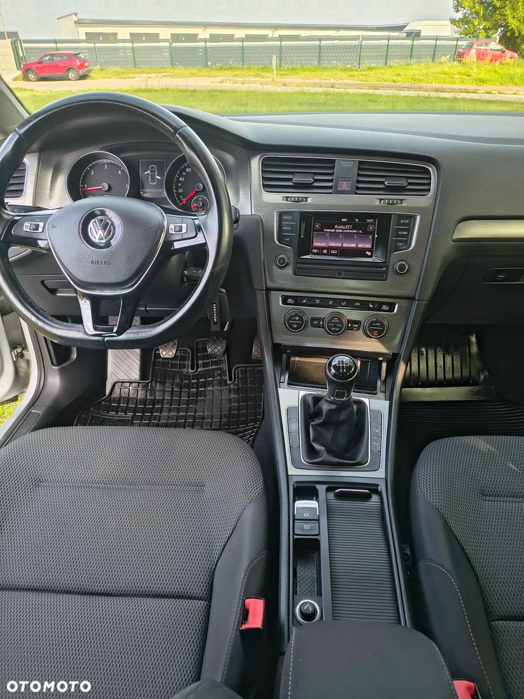 Volkswagen Golf 1.6 TDI BlueMotion Technology Trendline - 14