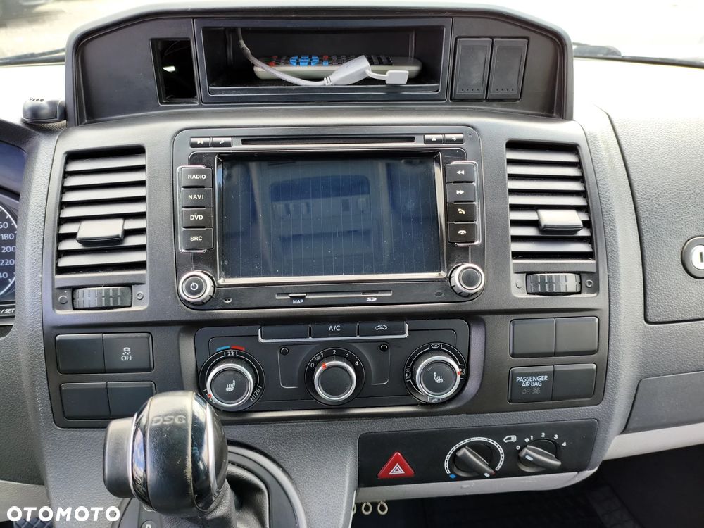 Volkswagen Transporter - 24