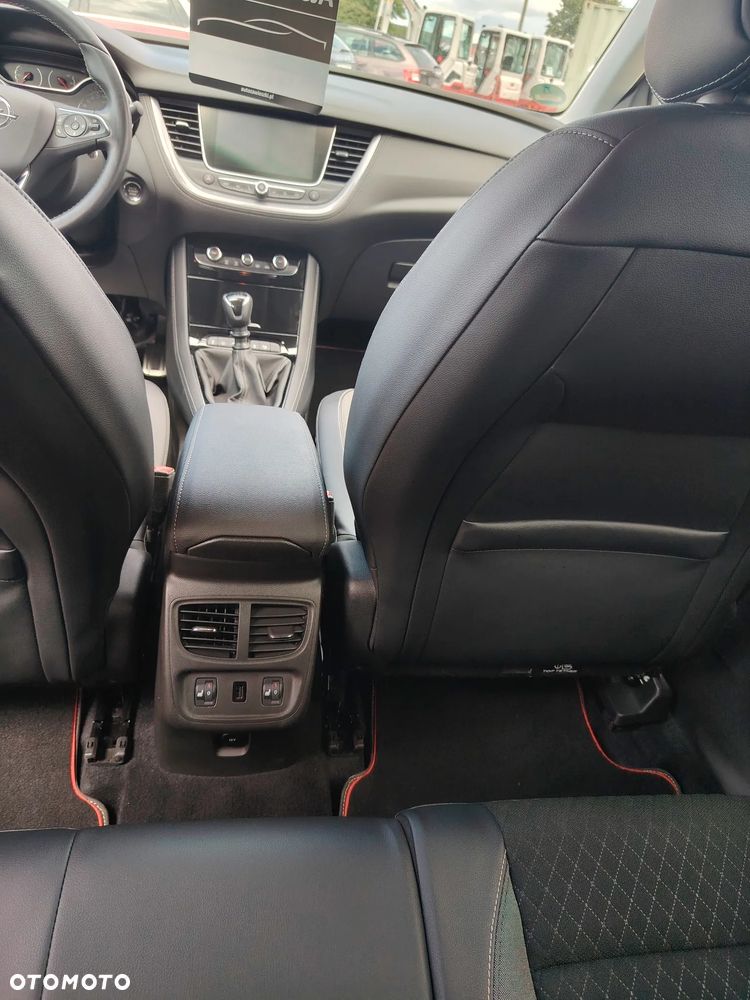 Opel Grandland X 1.2 Start/Stop Elegance - 9