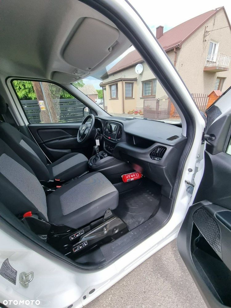 Fiat Doblo - 14