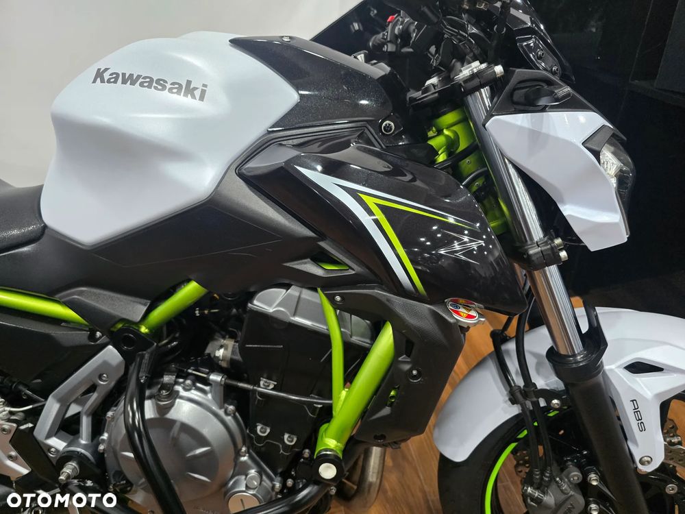 Kawasaki Z 650 - 29