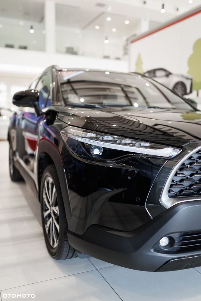 Toyota Corolla Cross - 12