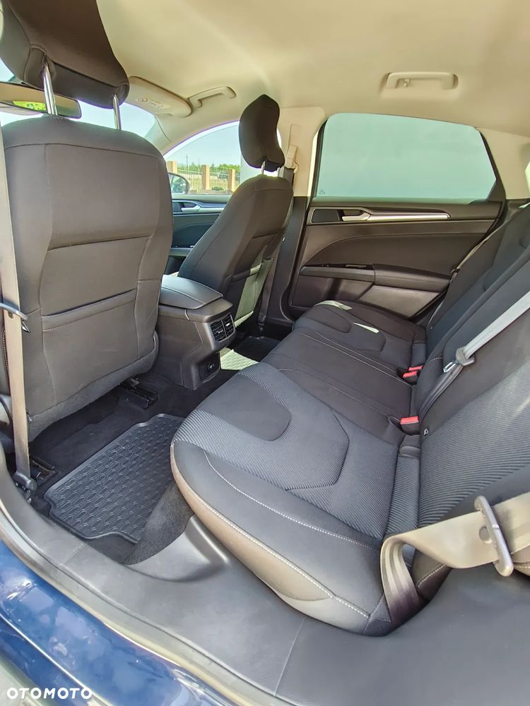 Ford Mondeo 2.0 TDCi Titanium - 12