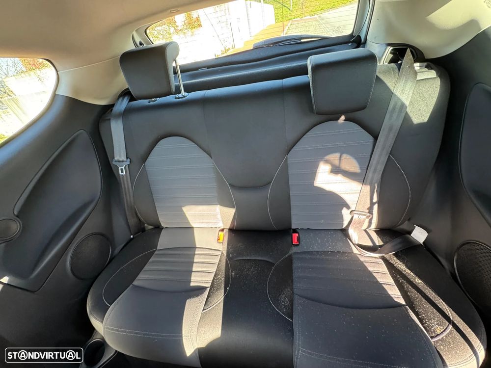 Alfa Romeo MiTo 0.9 8V Turbo Twinair Super - 12