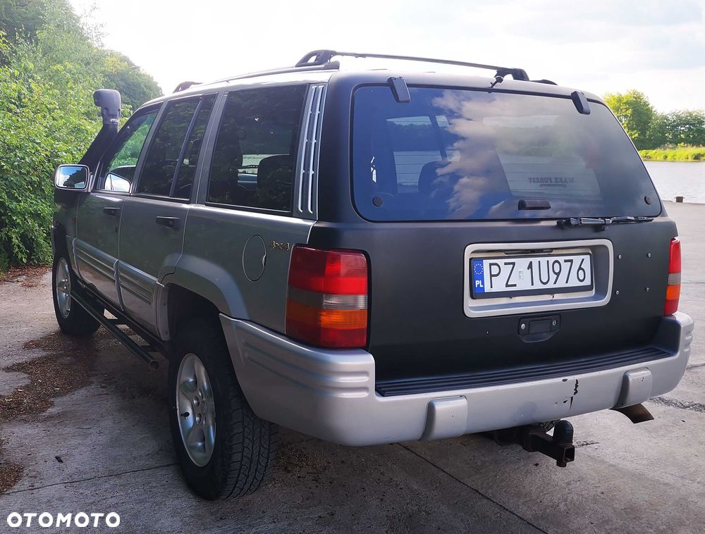 Jeep Grand Cherokee - 4