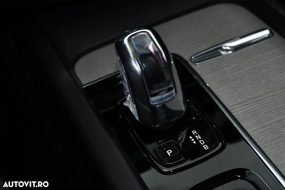 Volvo XC 60 Recharge T8 Twin Engine eAWD Inscription - 31