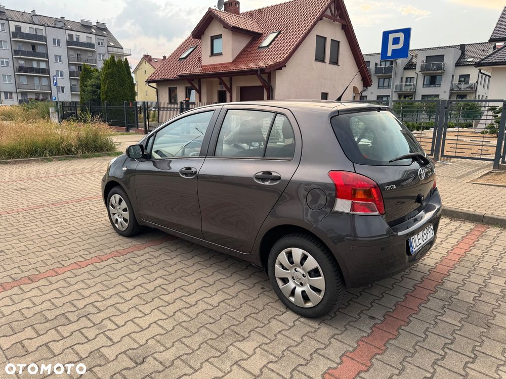 Toyota Yaris 1.33 VVT-i Cool+ - 2