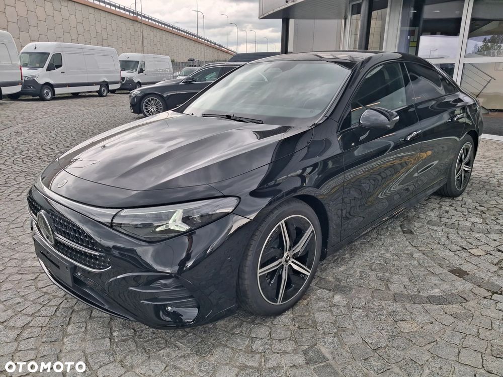 Mercedes-Benz CLA 200 mHEV 4-Matic 8G-DCT - 3
