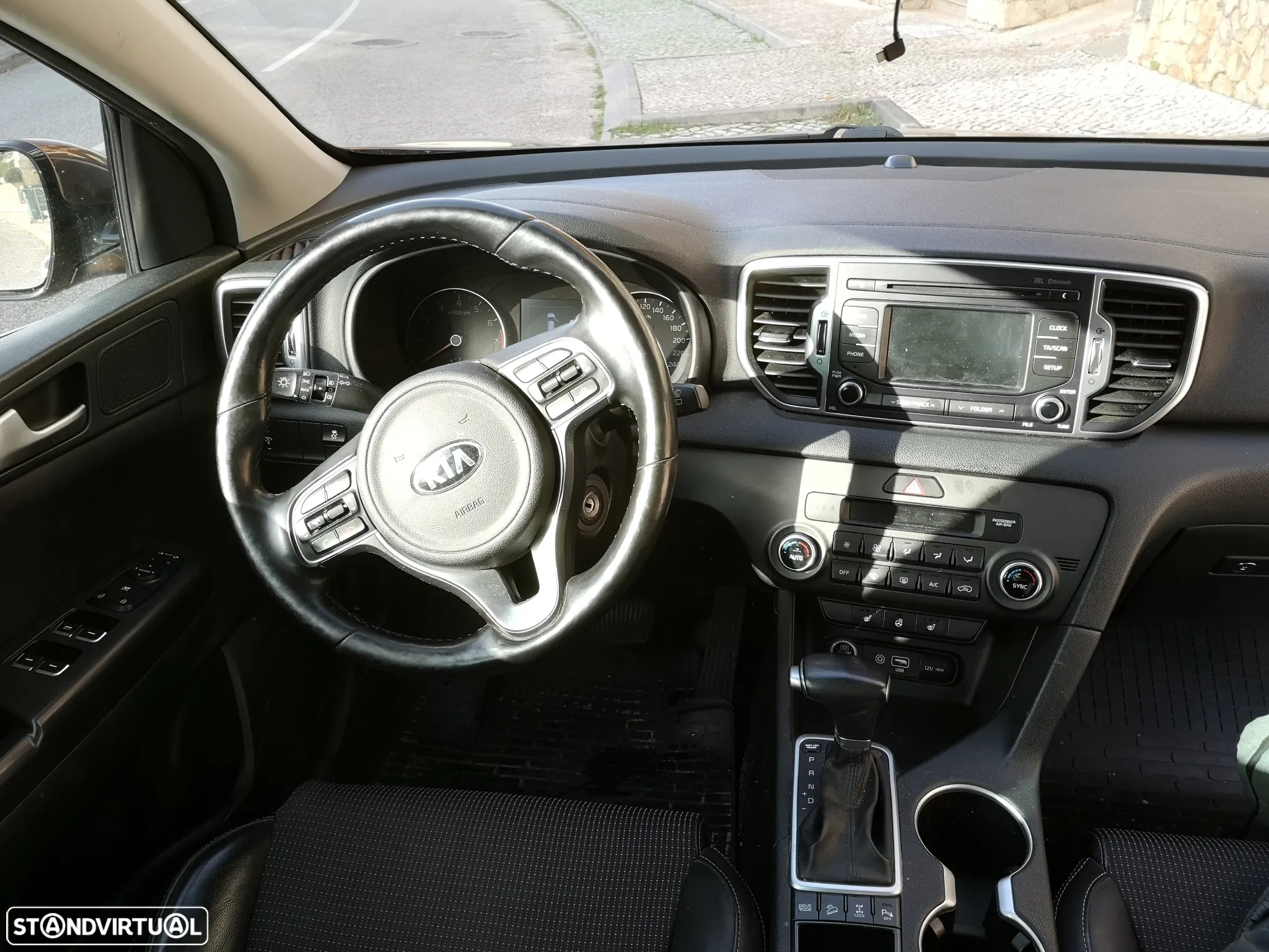 Kia Sportage - 2