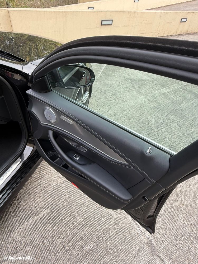 Mercedes-Benz E 220 d AMG Line 7L - 10