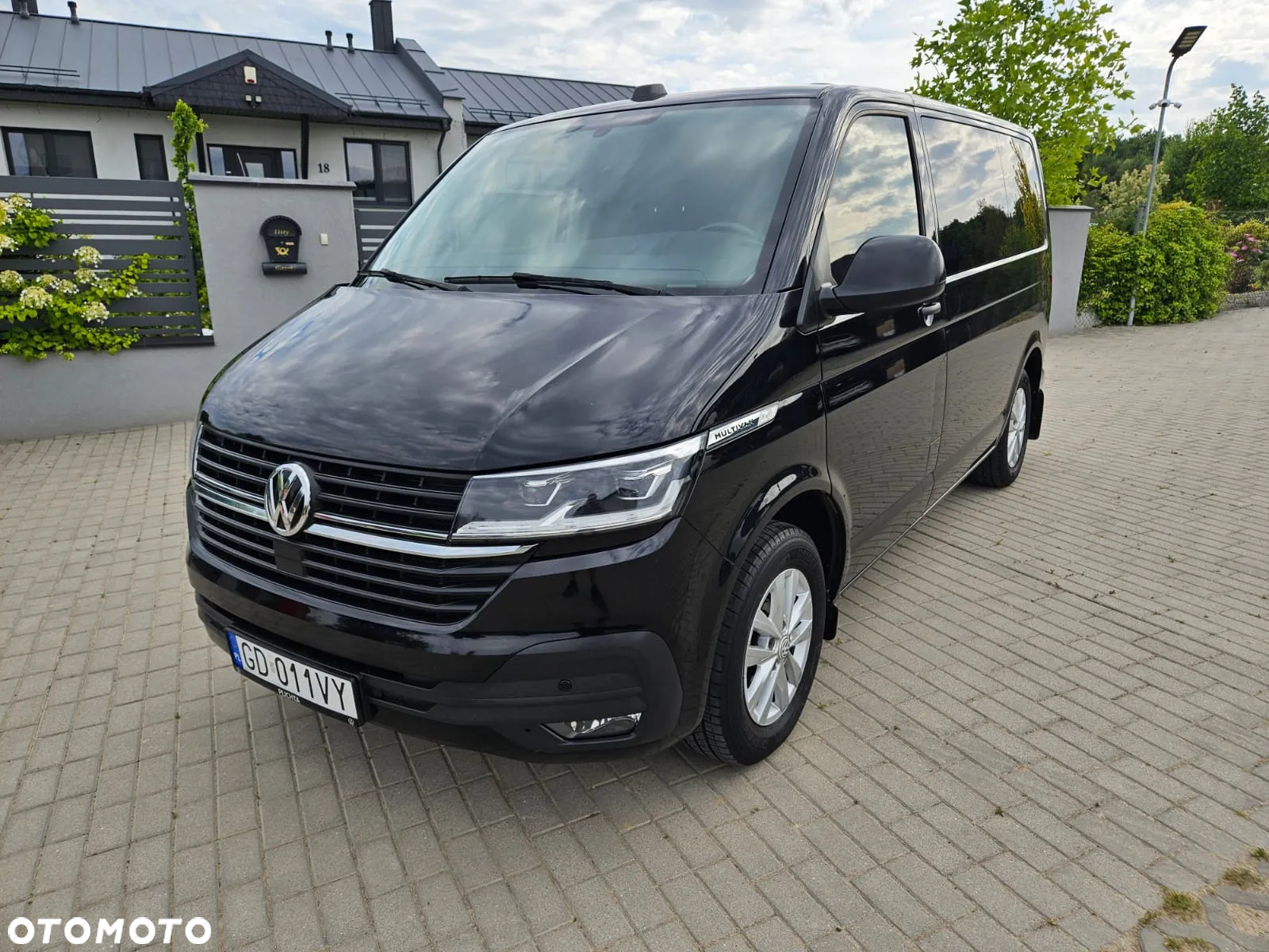 Volkswagen Multivan 2.0 TDI L1 Trendline DSG - 33