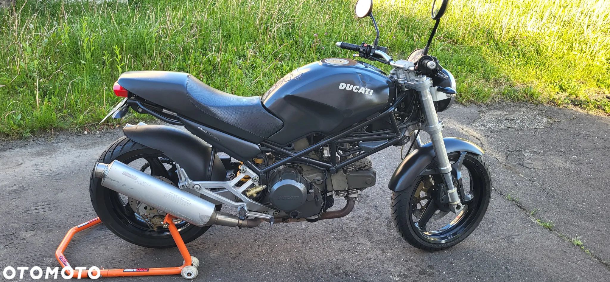 Ducati Monster - 1