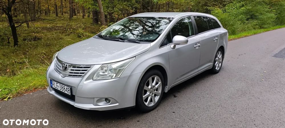Toyota Avensis Combi 1.8 Sol - 9