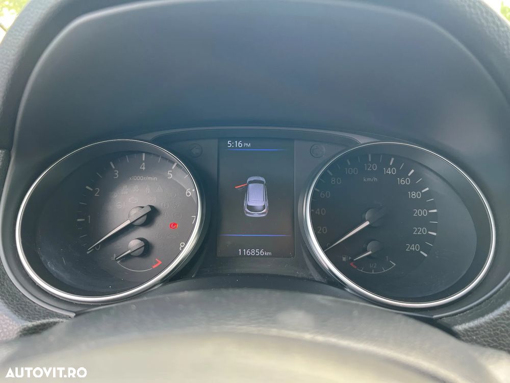 Nissan Qashqai 1.3 DIG-T DCT N-CONNECTA - 11