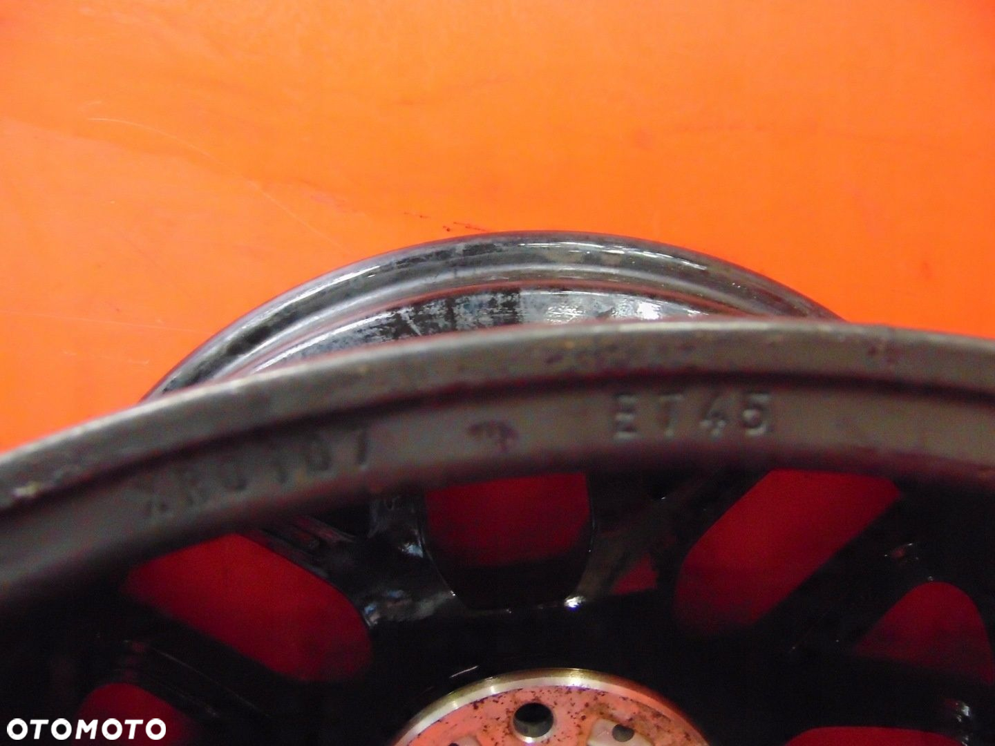 FELGA BBS XR0107 ALUMINIOWA 18 5x120 8J ET45 - 11