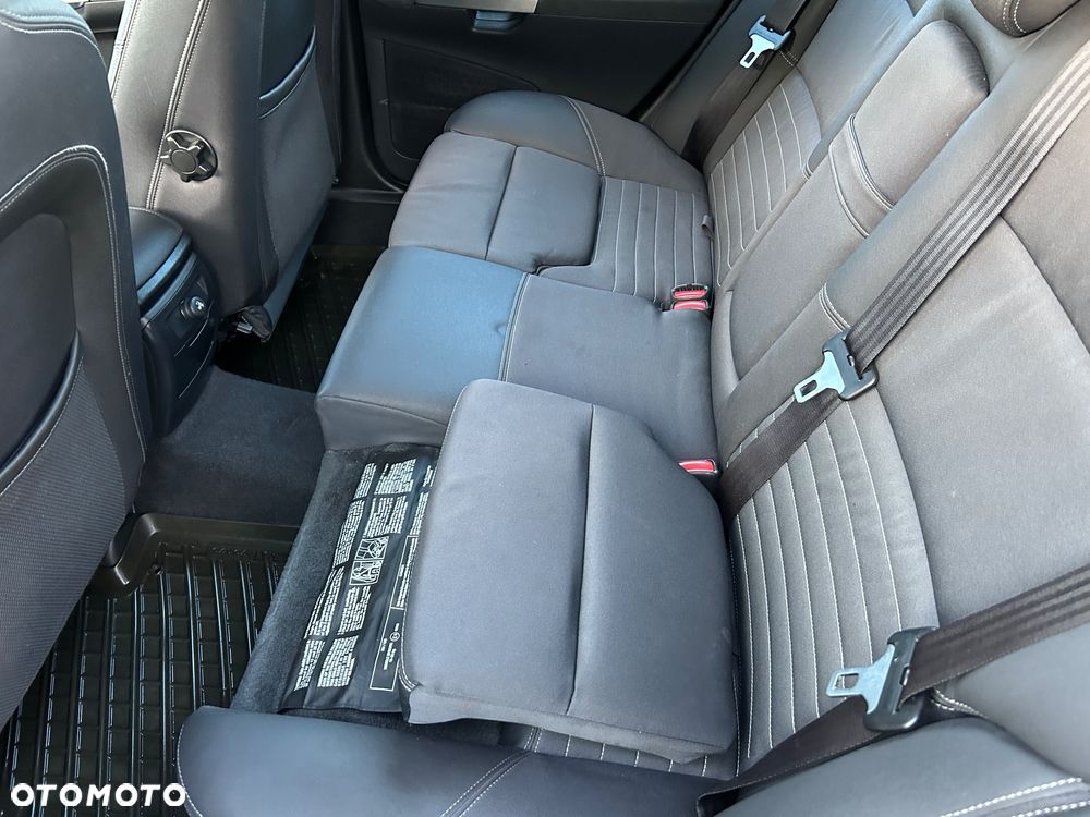 Volvo V50 2.4 Momentum - 20