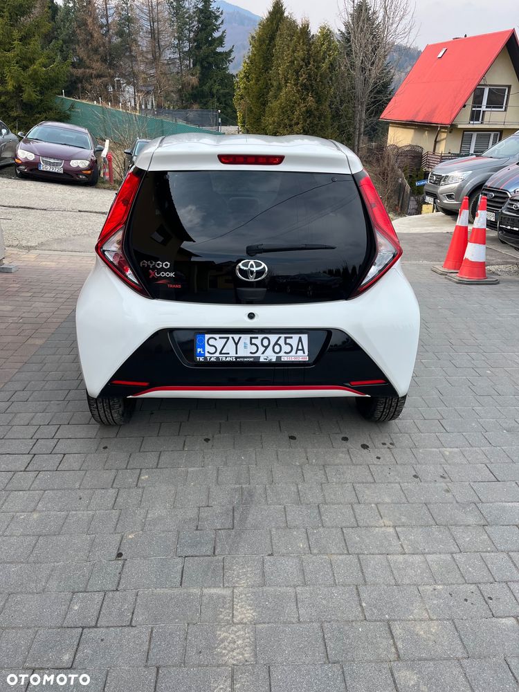 Toyota Aygo x-play connect - 6
