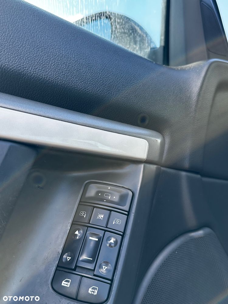 Opel Vectra 1.9 CDTI Sport / GTS - 11