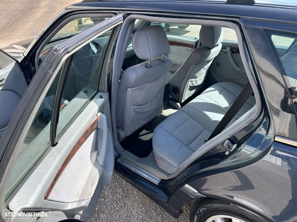 Mercedes-Benz C 250 TD Elegance - 11