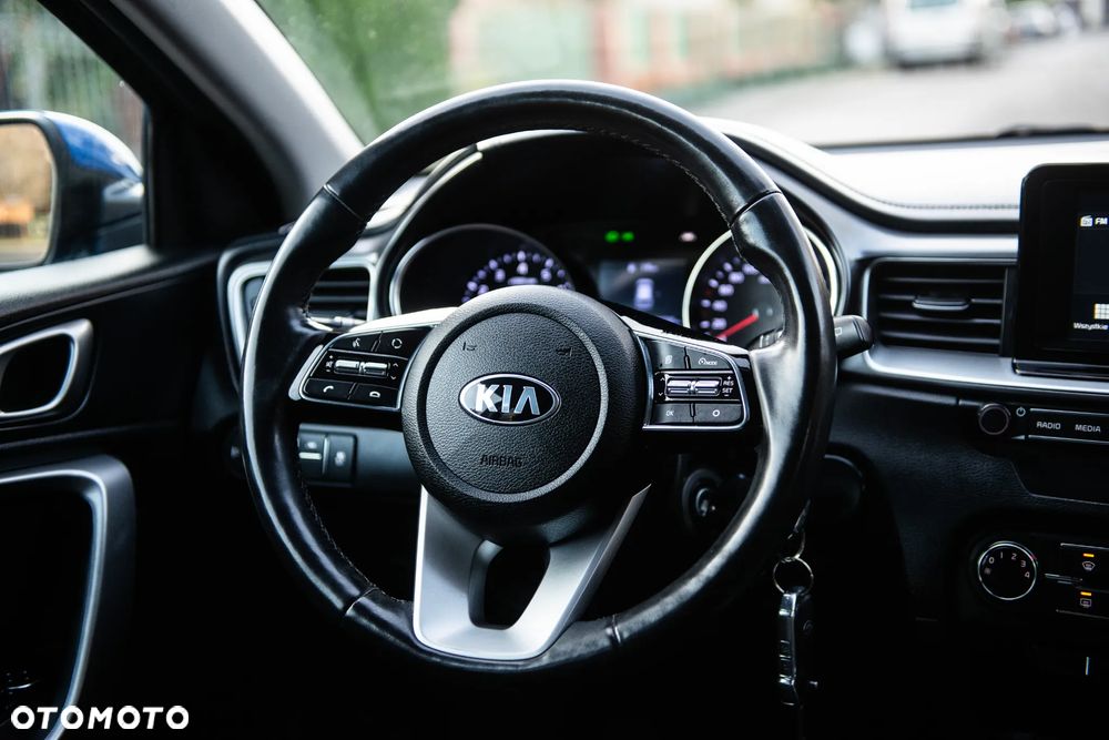 Kia Ceed 1.4 Business Line - 30