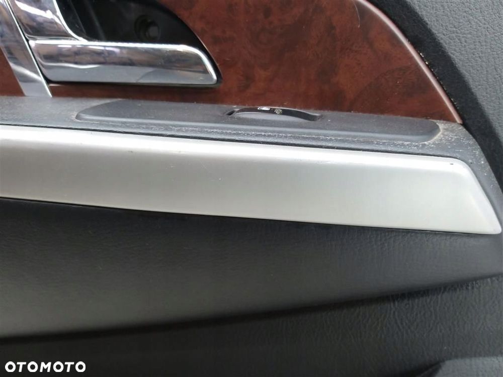 Tapicerka drzwi tył lewa Ssang Yong Rexton I 2001-2006 PRZED LIFT - 3