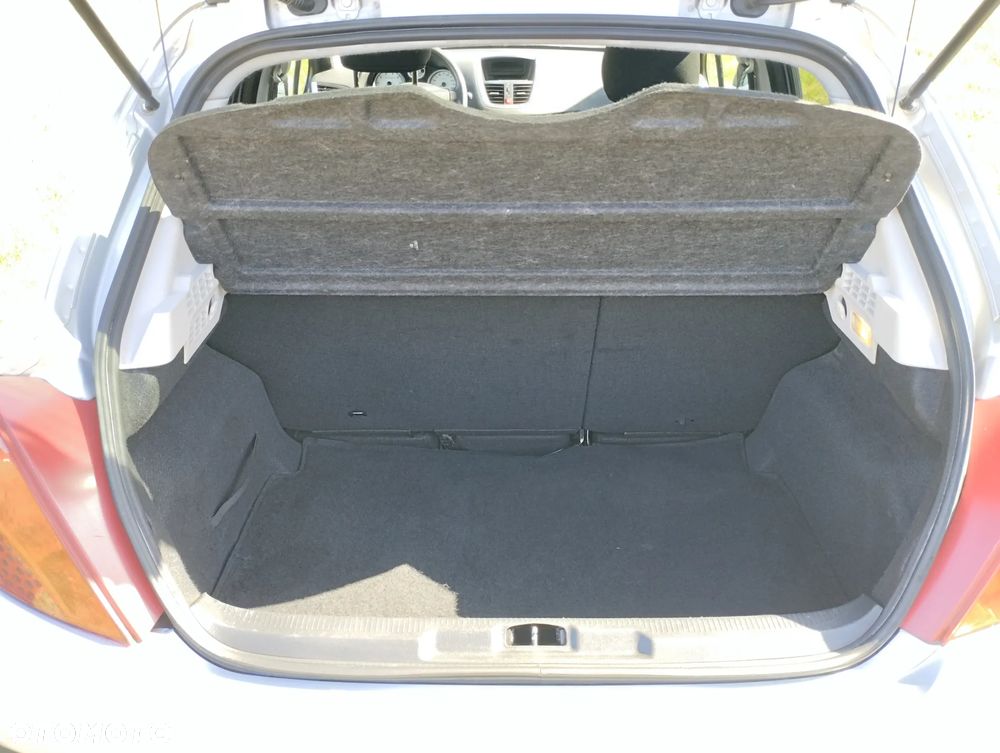 Peugeot 207 1.4 16V Trendy - 8