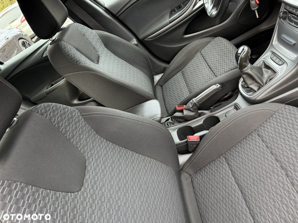 Opel Astra 1.4 Turbo Start/Stop Innovation - 32