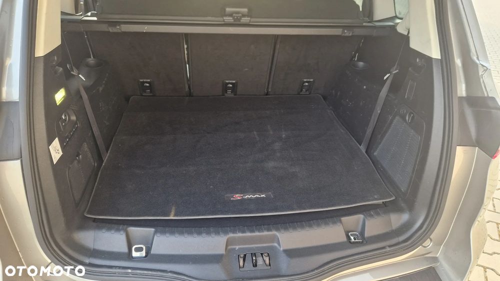 Ford S-Max 2.0 TDCi Titanium - 10