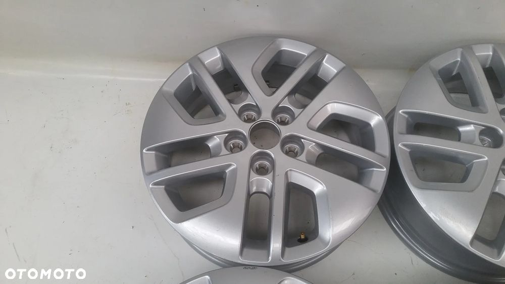 Felgi aluminiowe 5x 114.3 6J x 17 ET50 OC 66.1 TRAFIC VIVARO NV300 TALENTO - 3