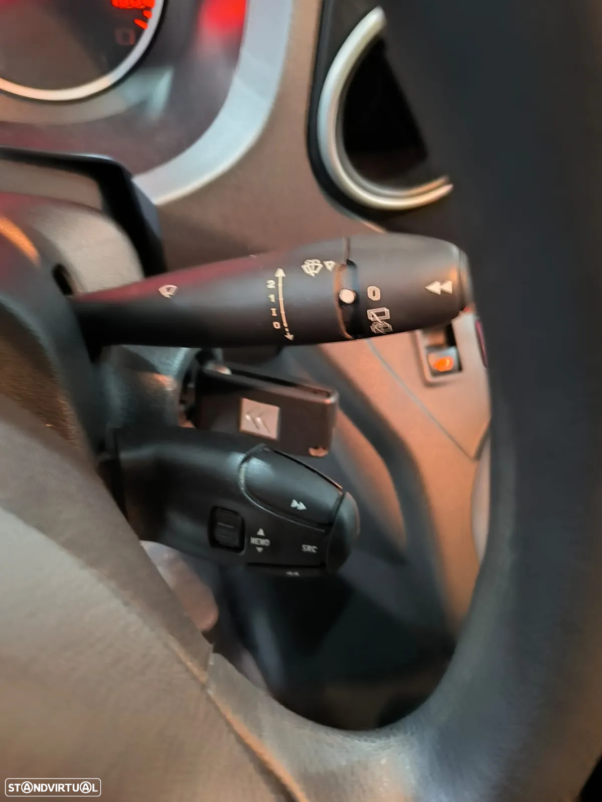 Citroën Berlingo 1.6 BlueHDi Feel 7L - 35