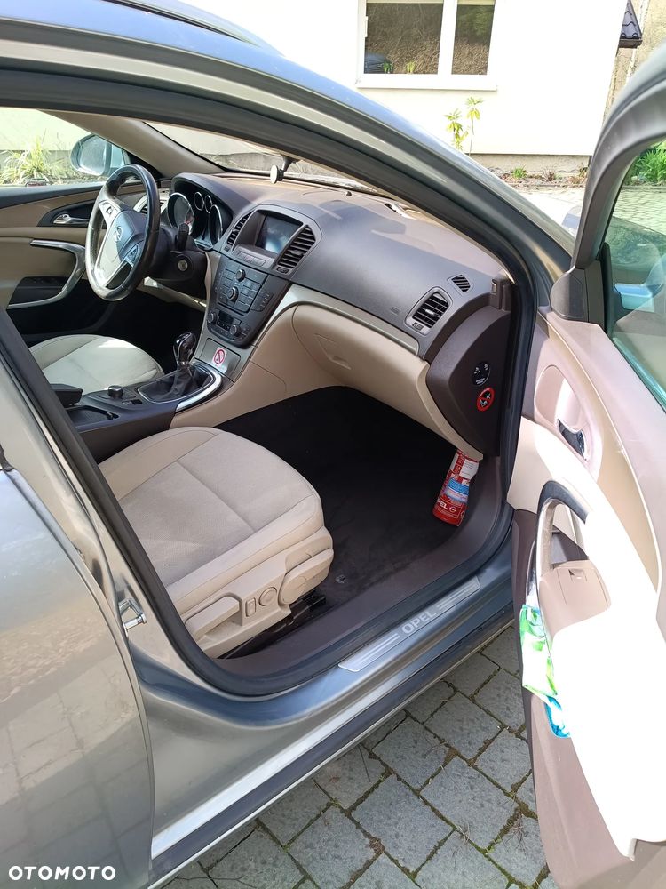Opel Insignia 2.0 CDTI - 6