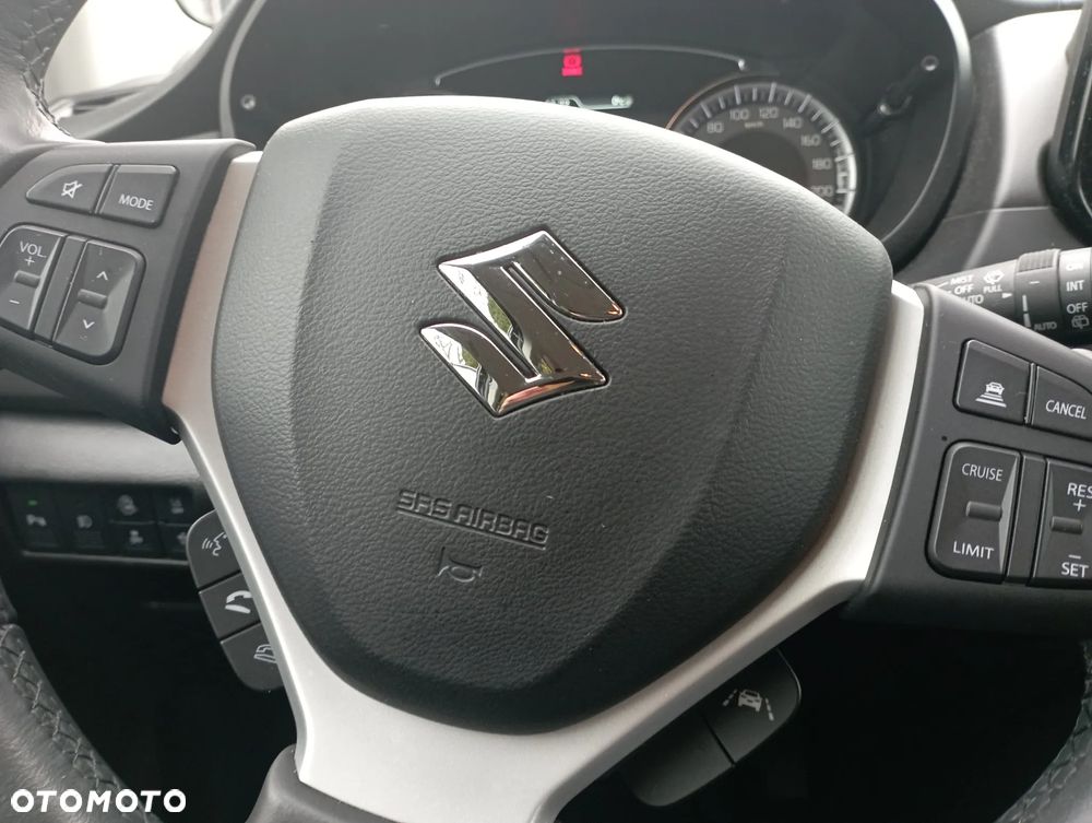 Suzuki SX4 S-Cross 1.4 SHVS Premium - 17