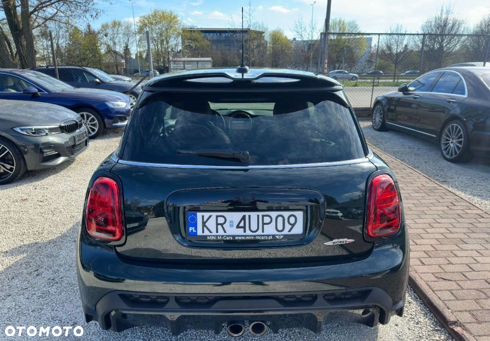 MINI John Cooper Works - 7