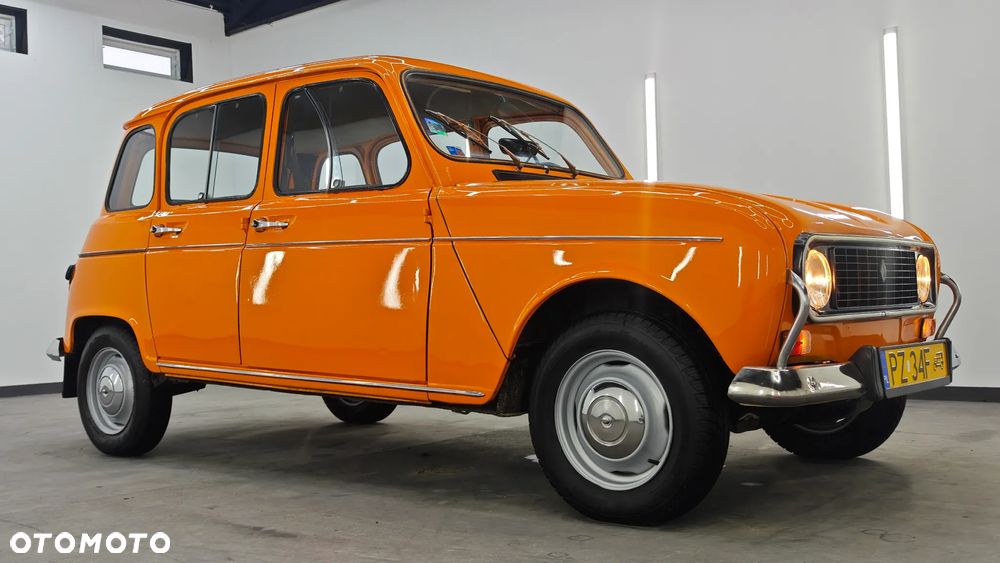 Renault 4 - 14