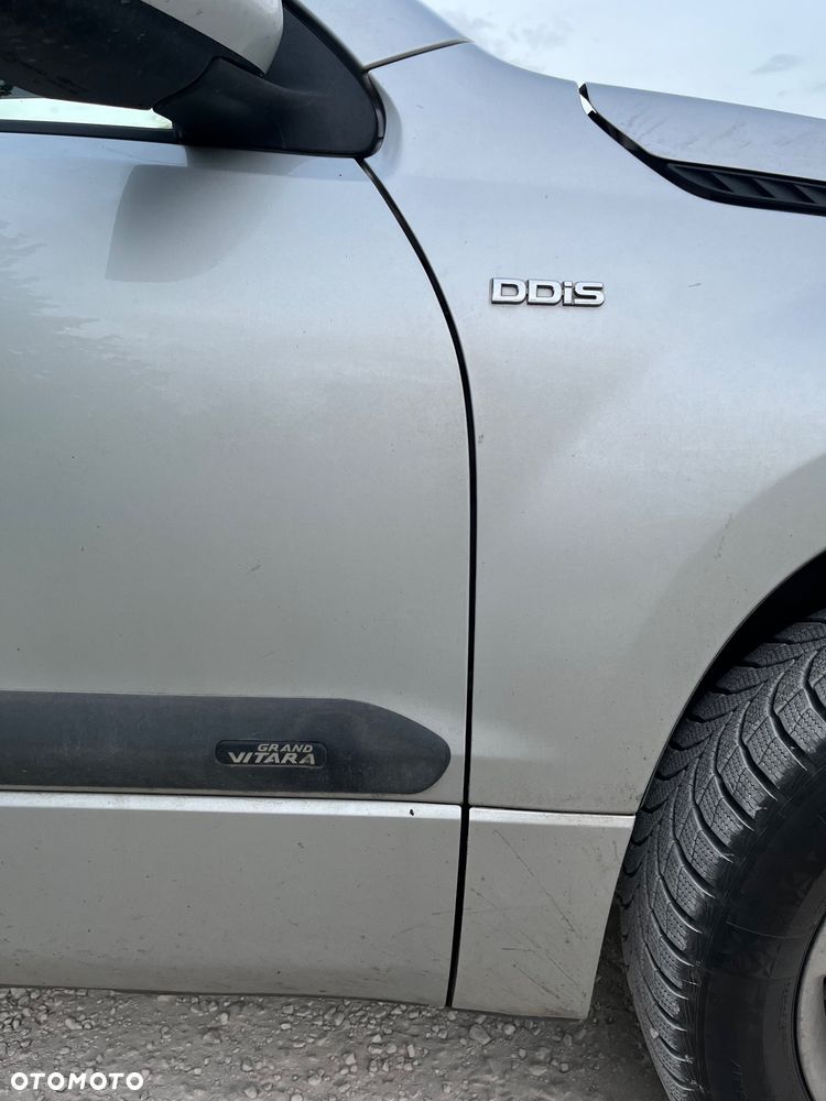 Suzuki Grand Vitara 1.9 DDiS - 5