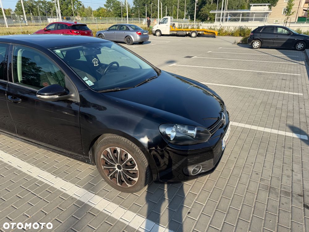 Volkswagen Golf 2.0 TDI Highline - 5